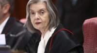 Cármen Lúcia diz que dinâmica do STF precisa mudar e aponta crise de confiança na democracia