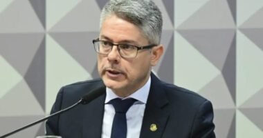 CPI do Crime Organizado identifica sinais de exploração sexual em eventos ligados a Daniel Vorcaro