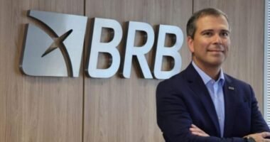 Polícia Federal prende Paulo Henrique Costa, ex-presidente do BRB, em nova fase da Operação Compliance Zero