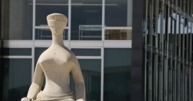 STF permite que juízes e promotores contem tempo de advocacia para receber adicional quinquênio