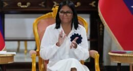 Vice-presidente interina da Venezuela elogia Trump e Rubio por reaproximação diplomática