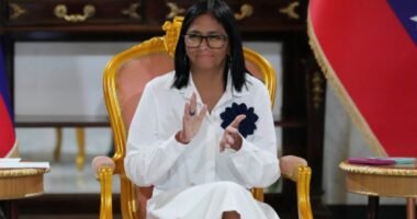 Vice-presidente interina da Venezuela elogia Trump e Rubio por reaproximação diplomática